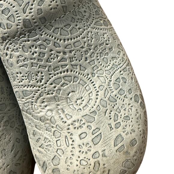 Dansko 7.5/8 XP Professional Tooled Leather Clog Slip On Lace Slip Proof Blue 38 - Picture 4 of 8